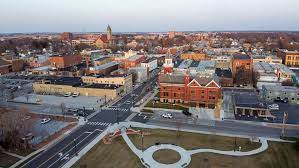 Bowling Green, Ohio Moving To Image With Buildings